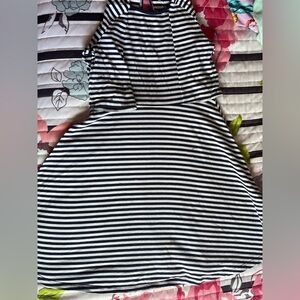 Old navy 3/4 sleeve striped dress
